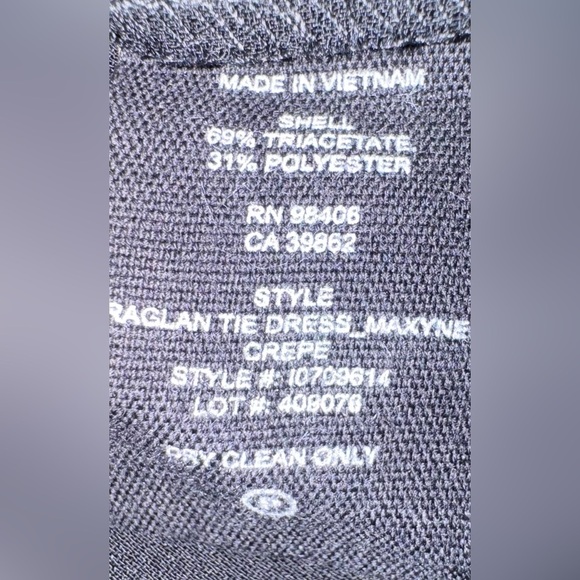 Theory Black Raglan Tie In Maxyne Crepe Long Sleeve Dress Pockets Size L EUC - Picture 8 of 10